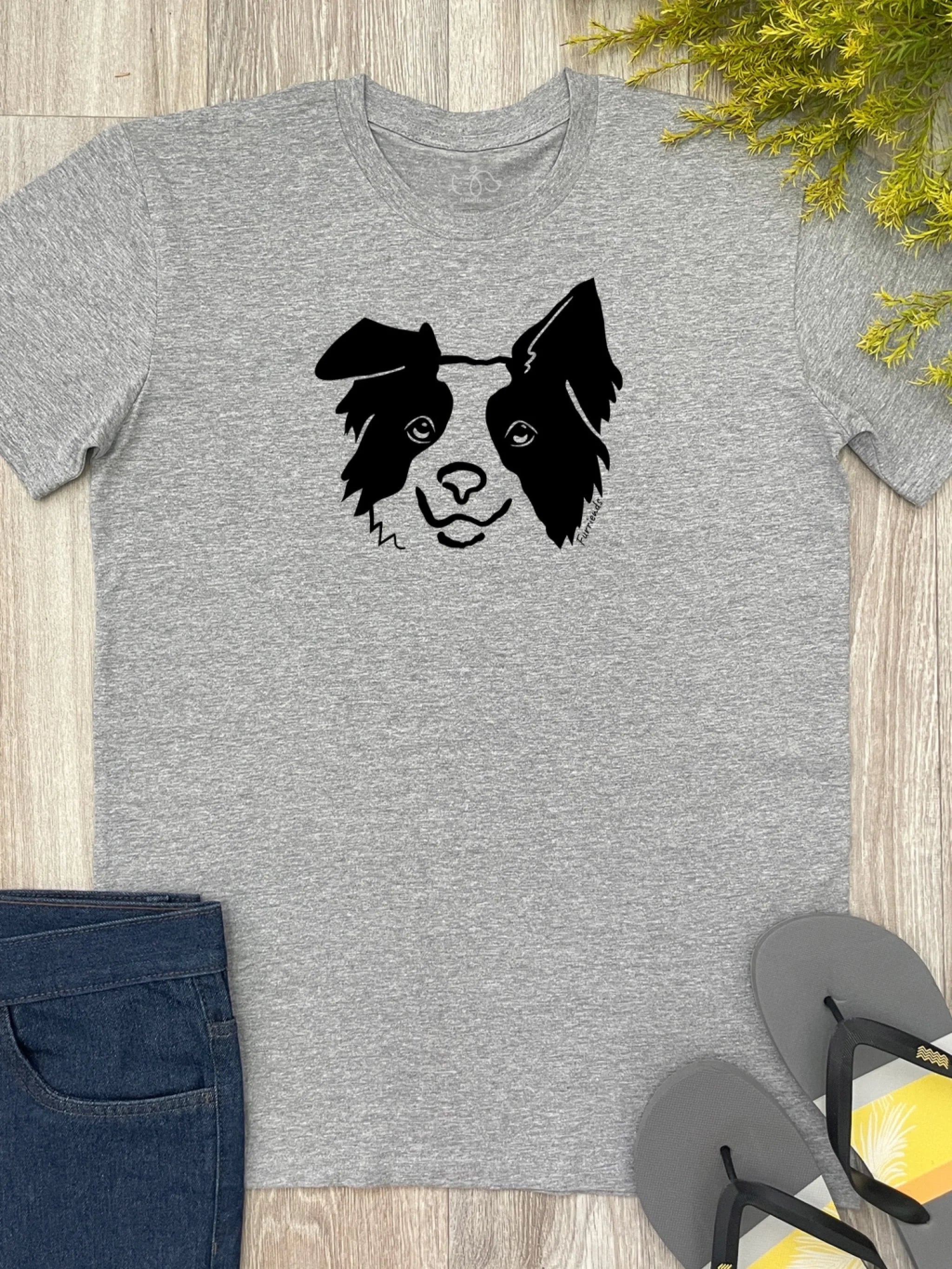 Essential-Tees-Flat-Lays-Grey-Border-Collie-Head