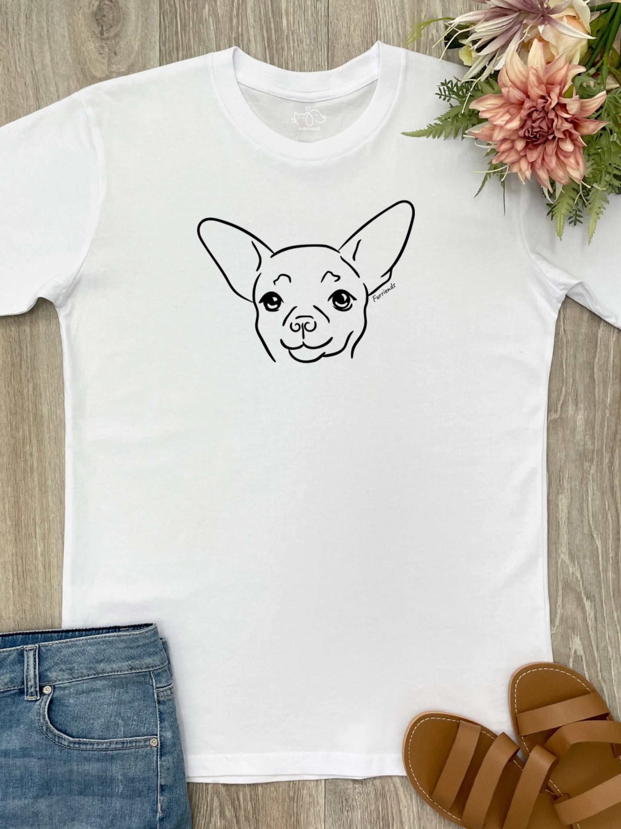 Essential-Tee-White-Chihuahua-Head
