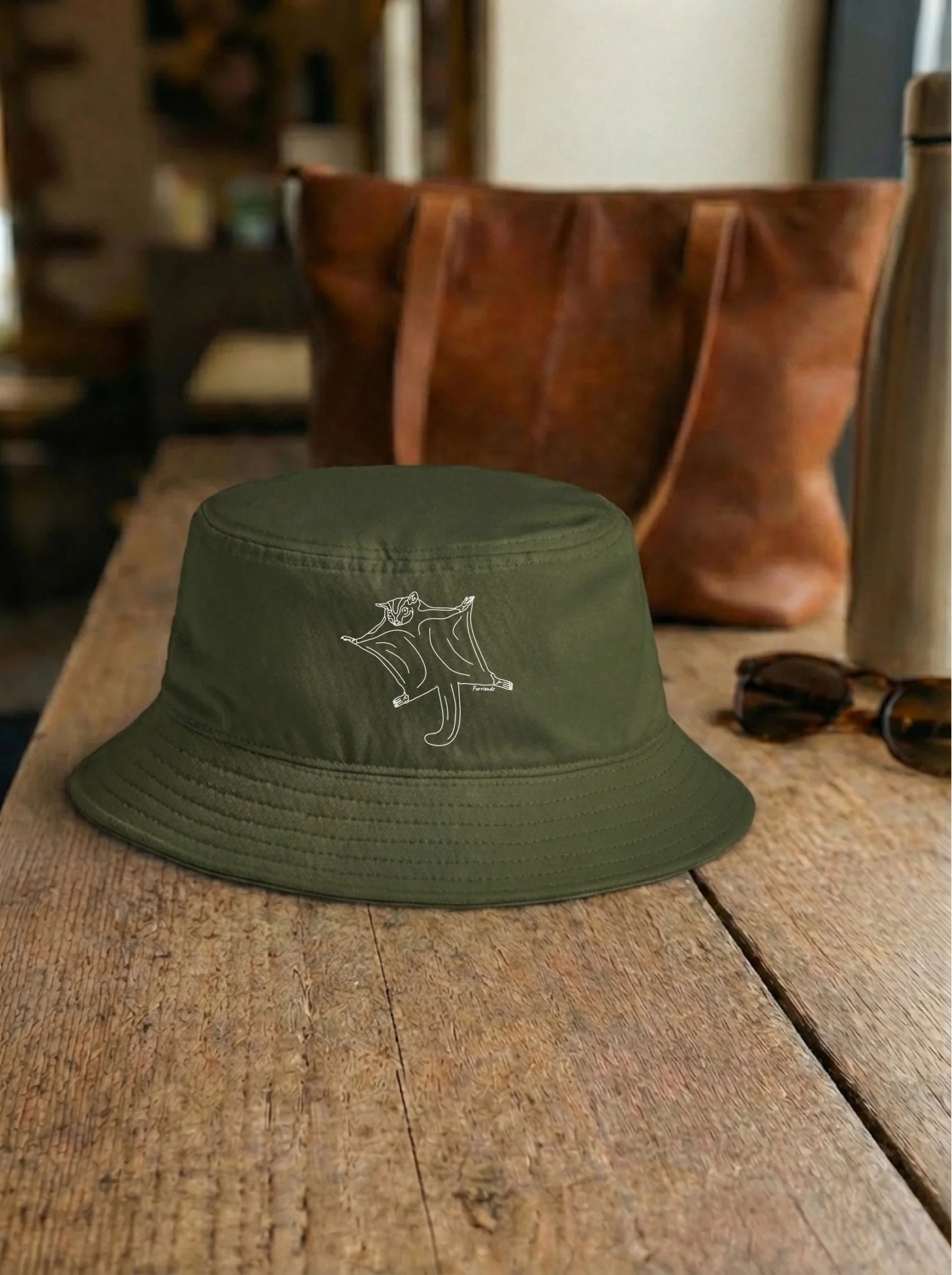 bucket-hat-lifestyle-black