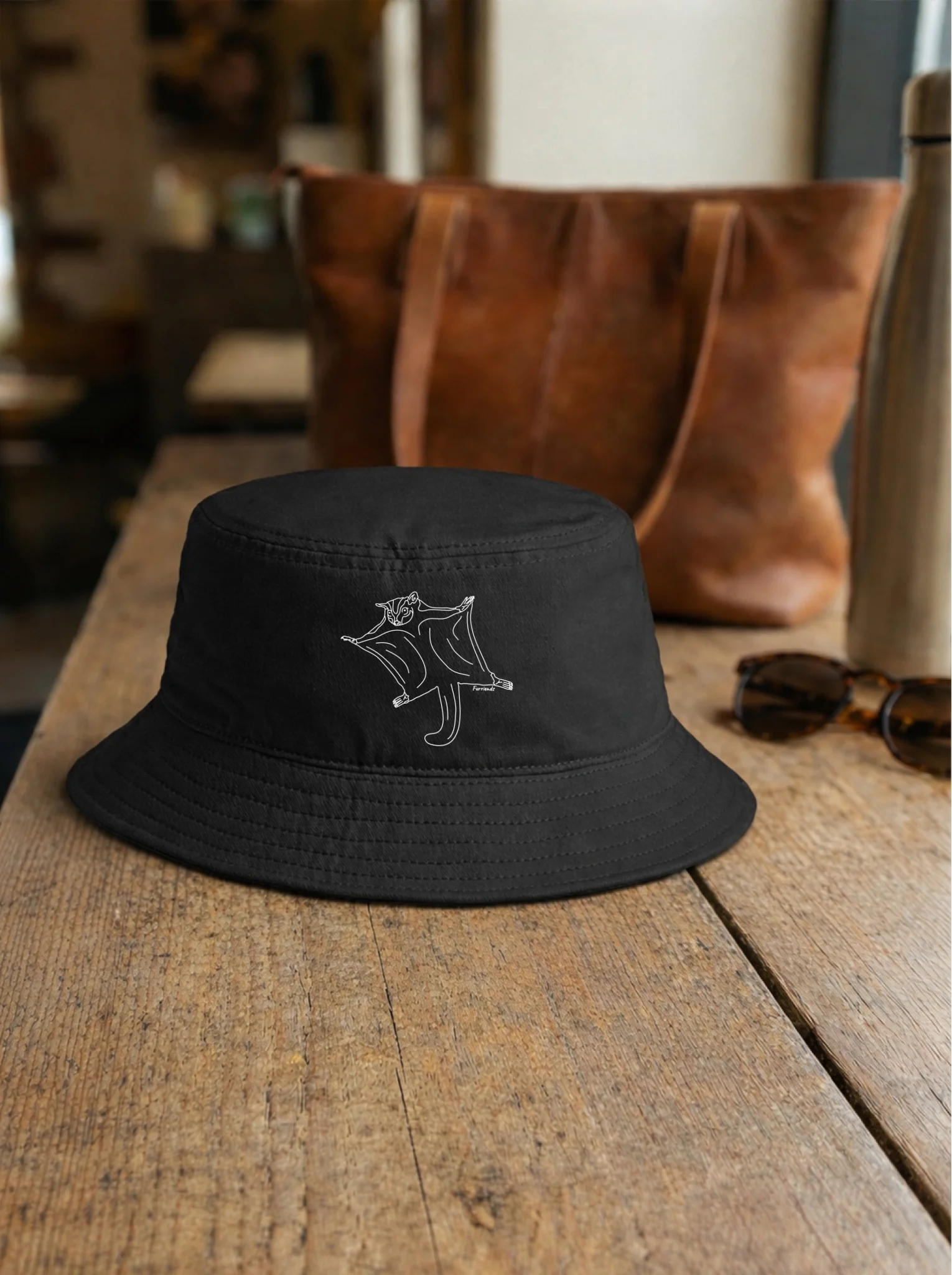 bucket-hat-lifestyle-black