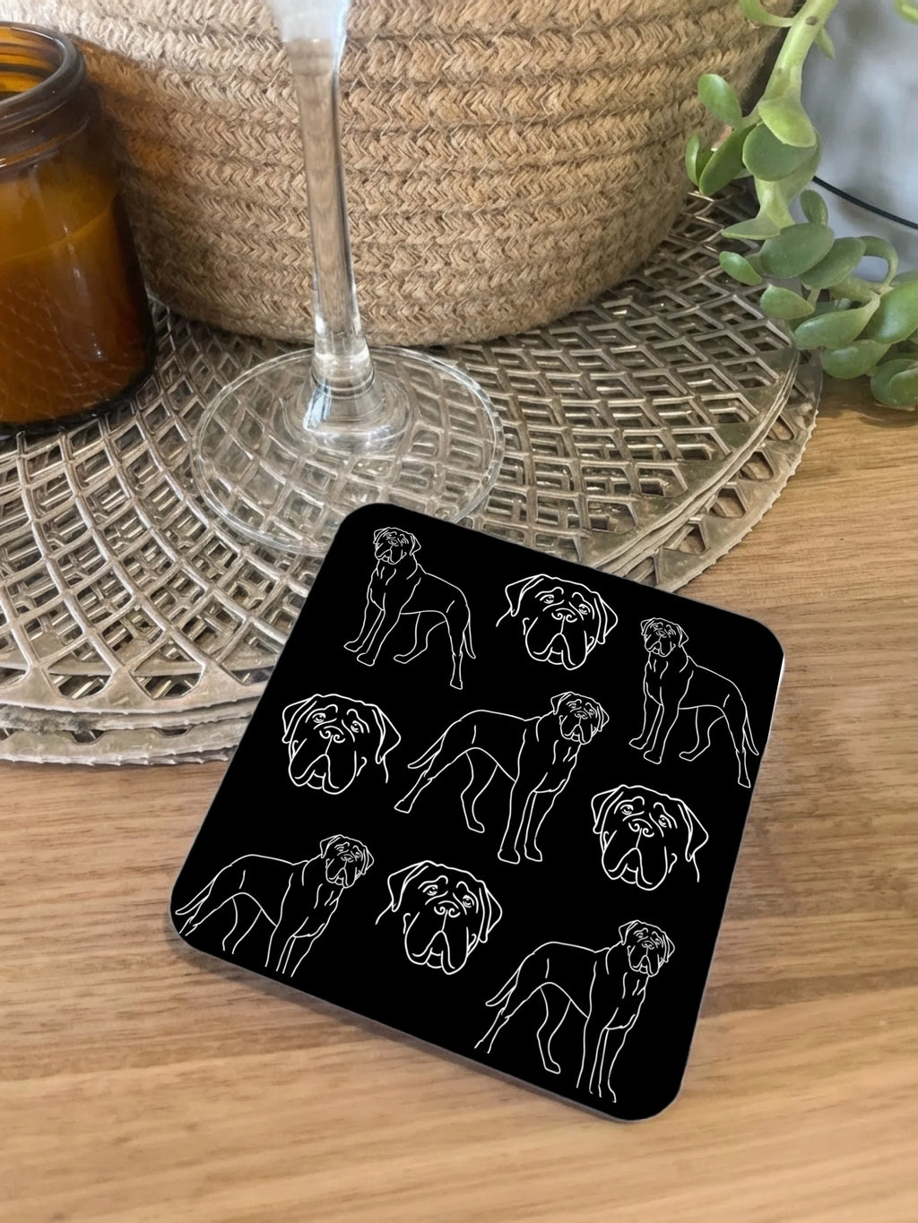 Coaster-Mockup-Wineglass