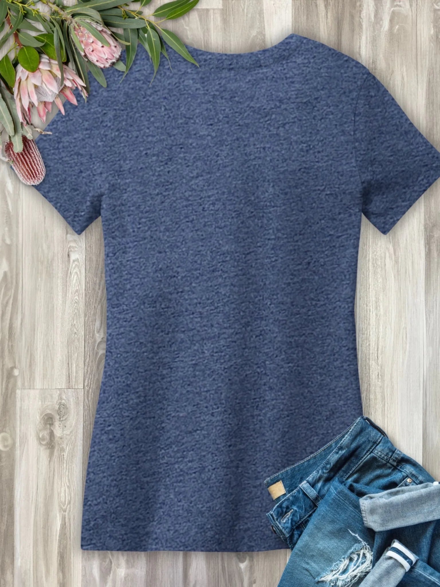 Ragdoll Emma Women's V-Neck Tee