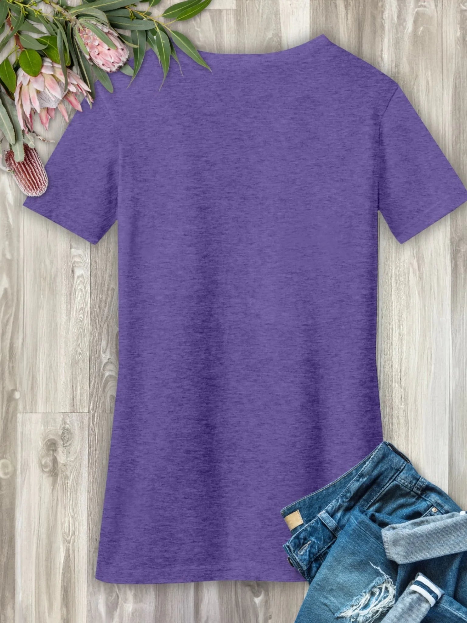Ragdoll Emma Women's V-Neck Tee
