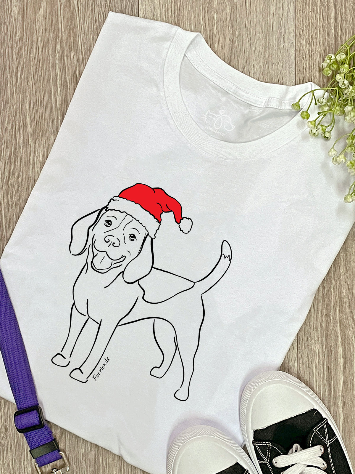 Beagle Christmas Edition Ava Women&#39;s Regular Fit Tee