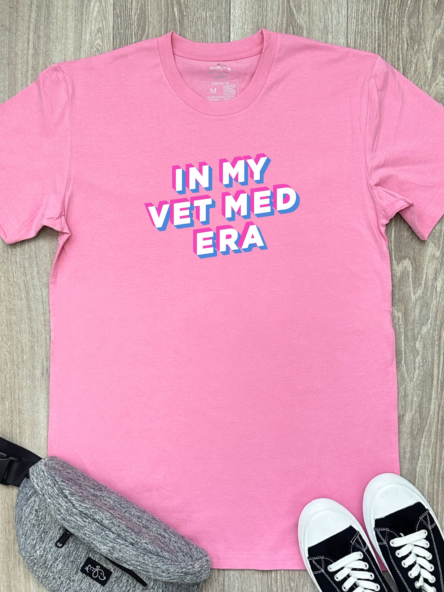 In My Vet Med Era Essential Unisex Tee