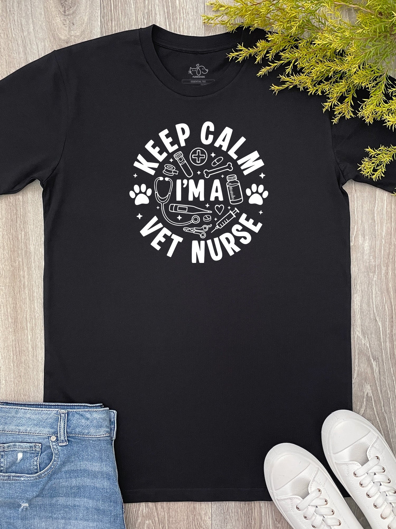 Keep Calm I'm A Vet Nurse Essential Unisex Tee