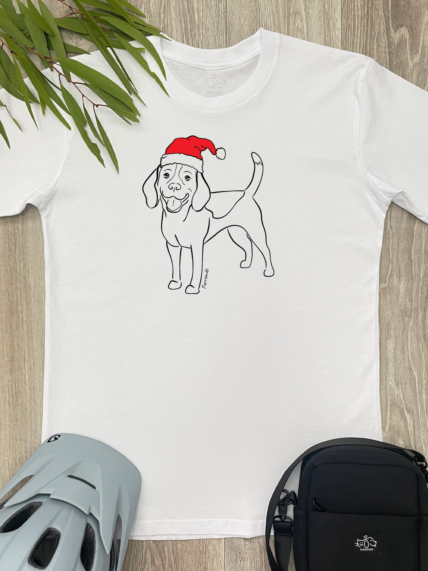 T-shirt Noël Beagle Mignon Avec Chapeau Père Noël – Design Festif Lumineux – Coupe Classique