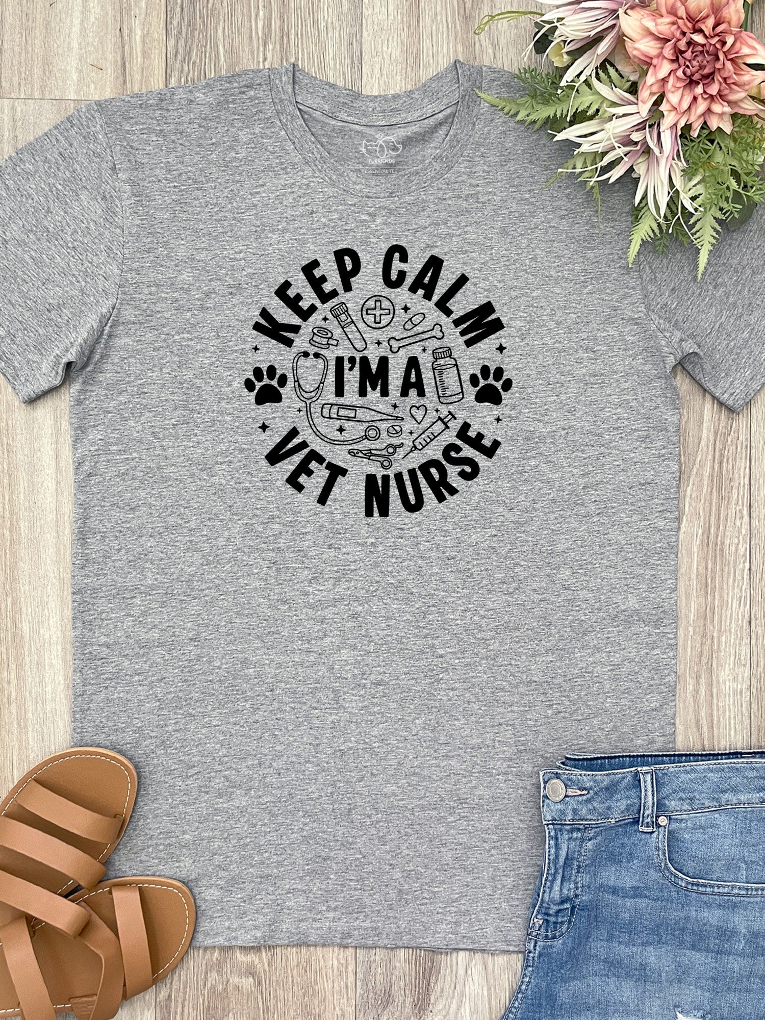 Keep Calm I'm A Vet Nurse Essential Unisex Tee
