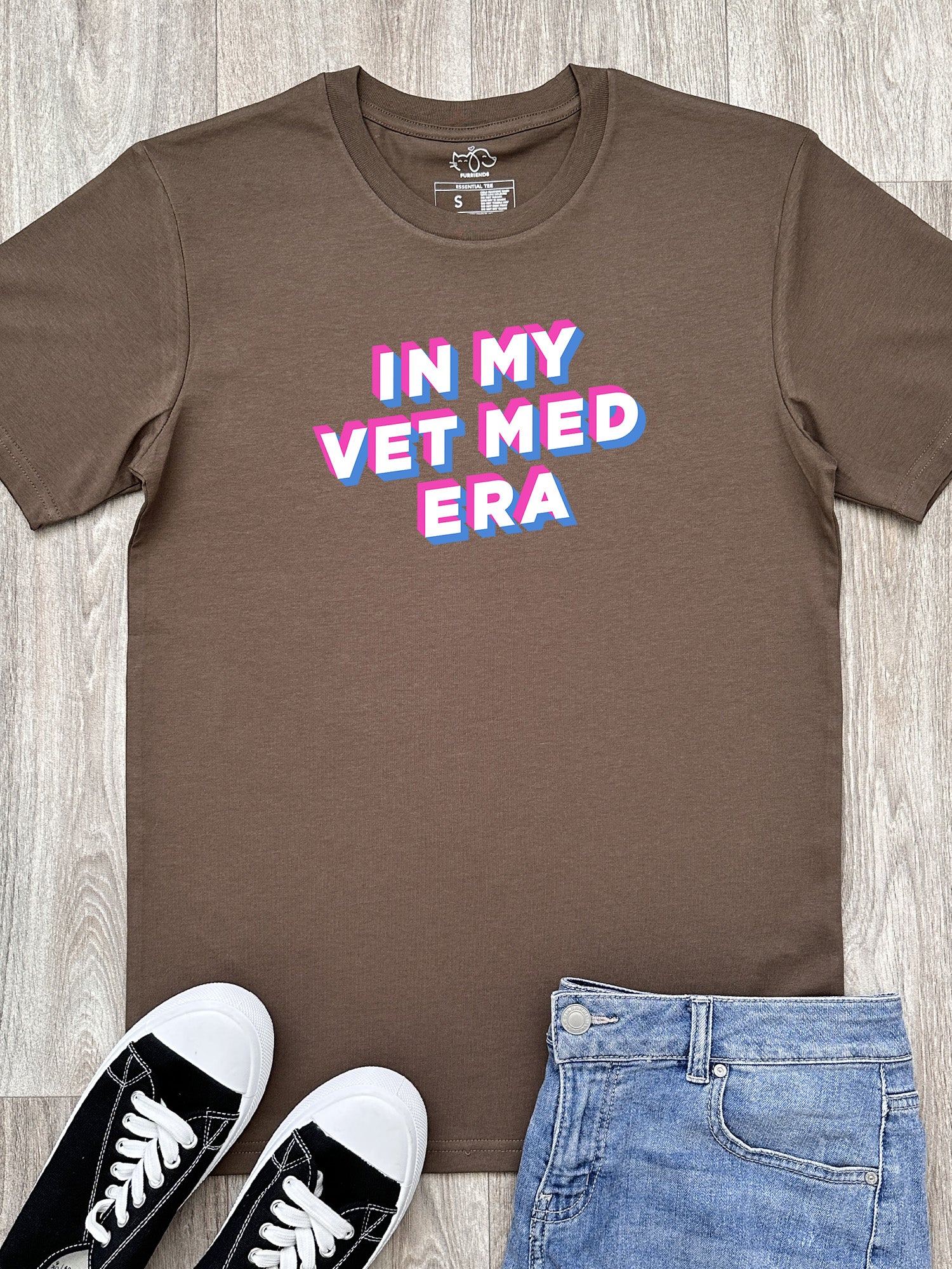 In My Vet Med Era Essential Unisex Tee