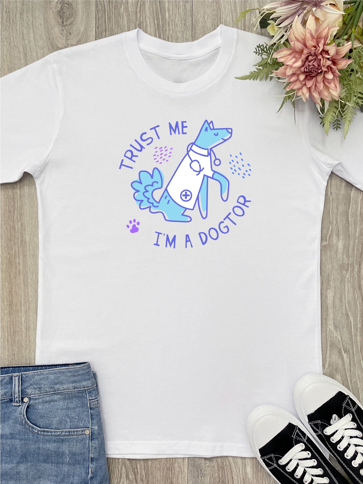 Trust Me I'm A Dogtor Essential Unisex Tee