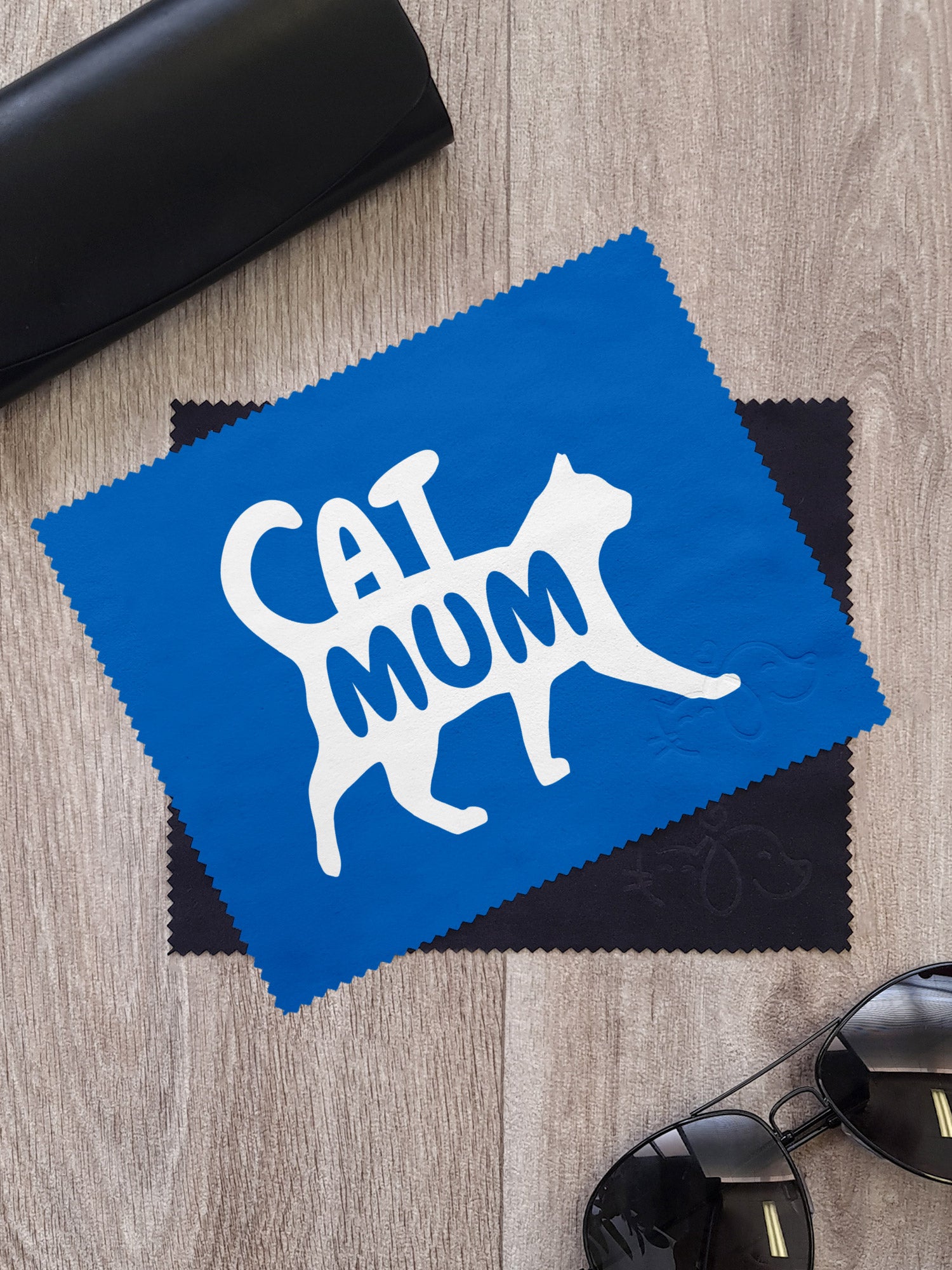Cat Mum Silhouette Microfibre Suede Glasses Cleaning Cloths (Twinpack)
