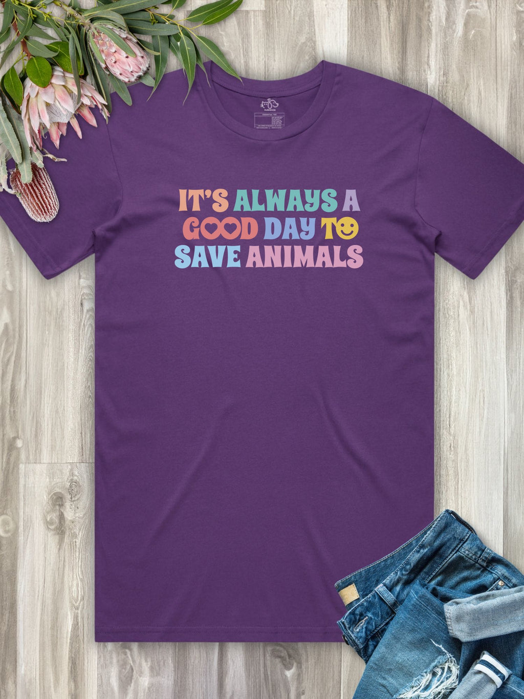 It's A Good Day To Save Animals Essential Unisex Tee