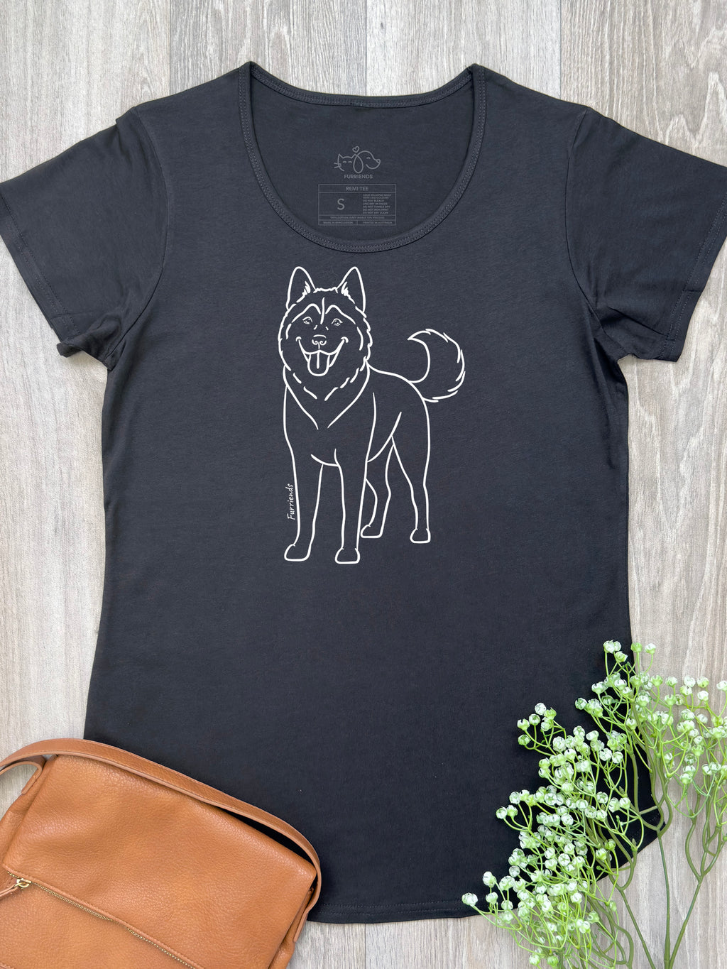 Husky Remi Women's Scoop Neck T-Shirt