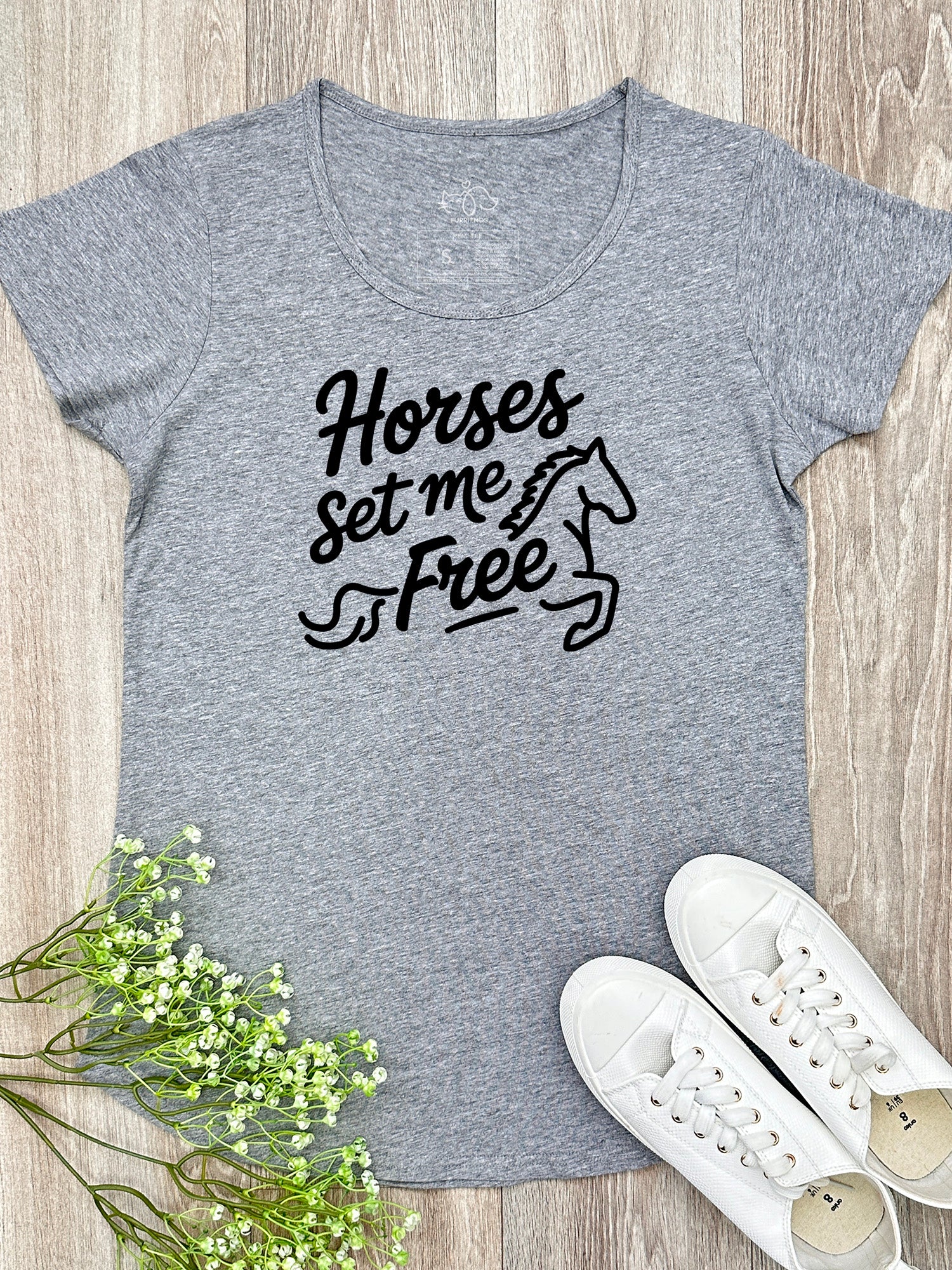 Horses Set Me Free Remi Women's Tee