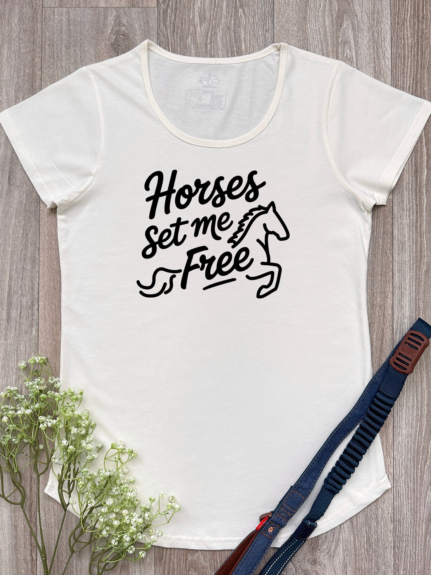 Horses Set Me Free Remi Women's Tee