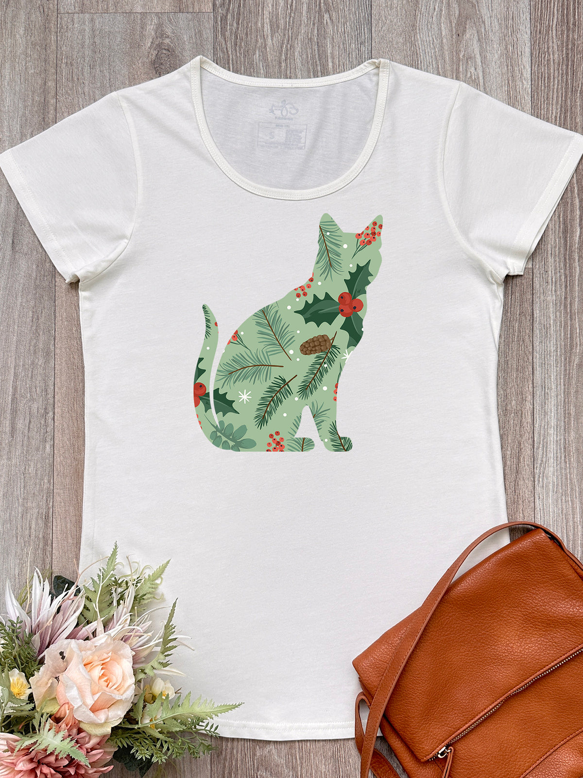 Feline Festive Remi Women&#39;s Tee