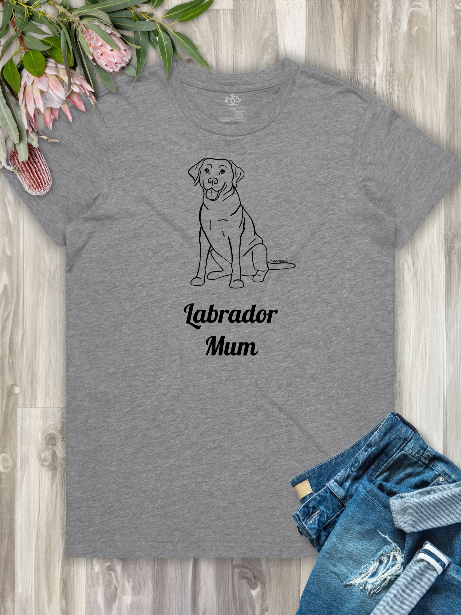 Labrador Mum Regular Fit T-shirt