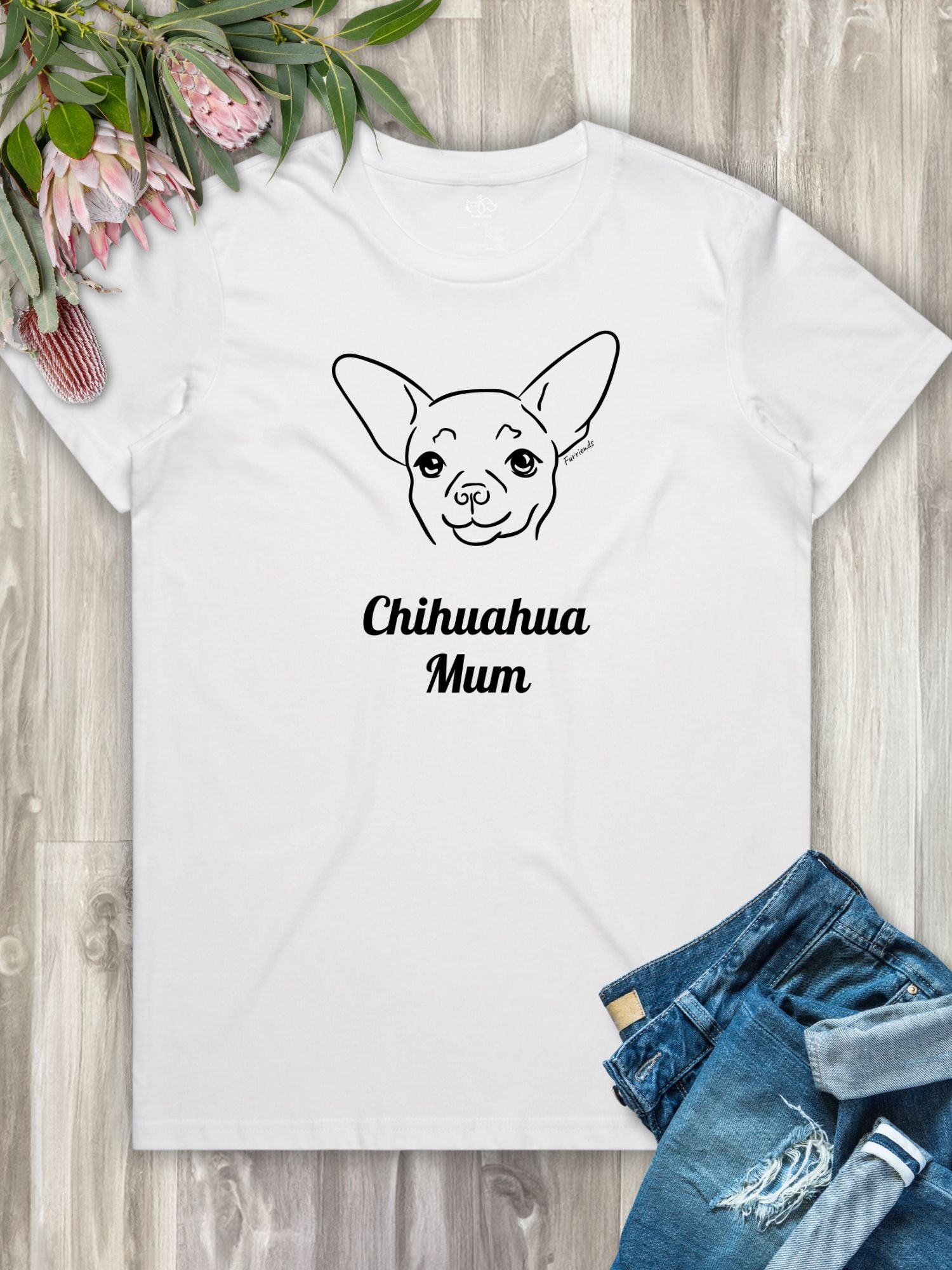 Chihuahua Mum Regular Fit T-shirt