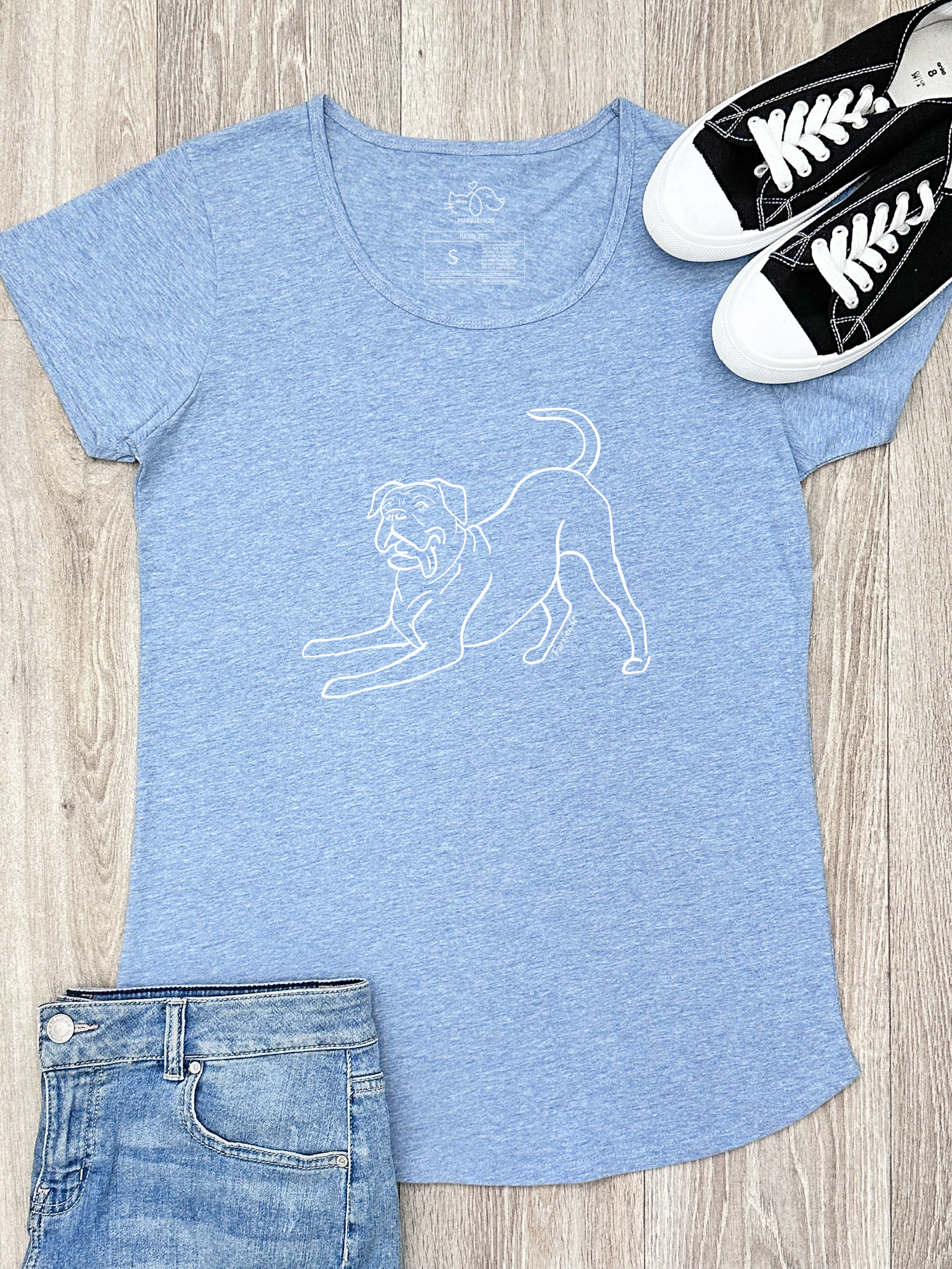 Boxer Remi Women's Scoop Neck T-Shirt