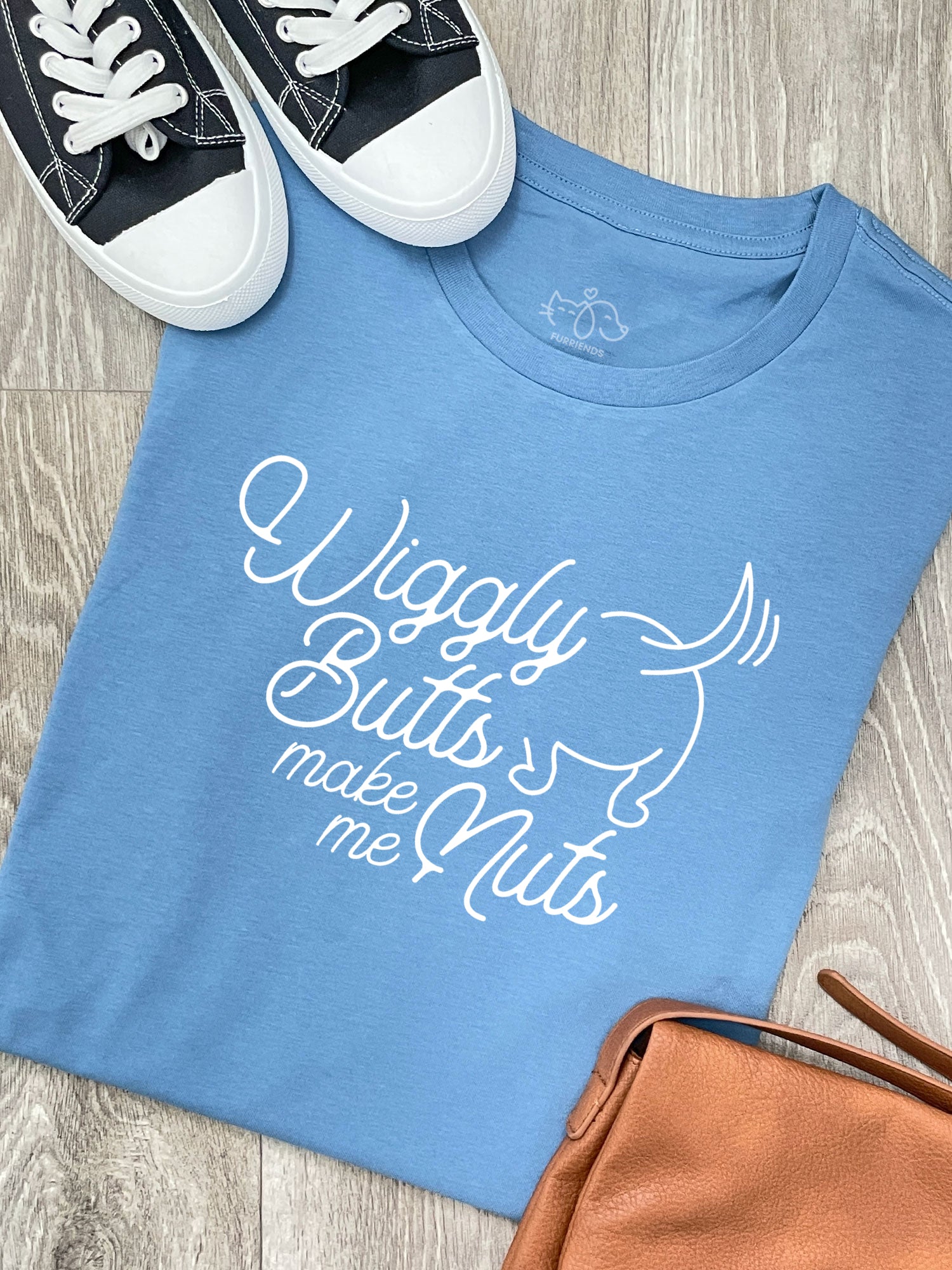 Wiggly Butts Make Me Nuts