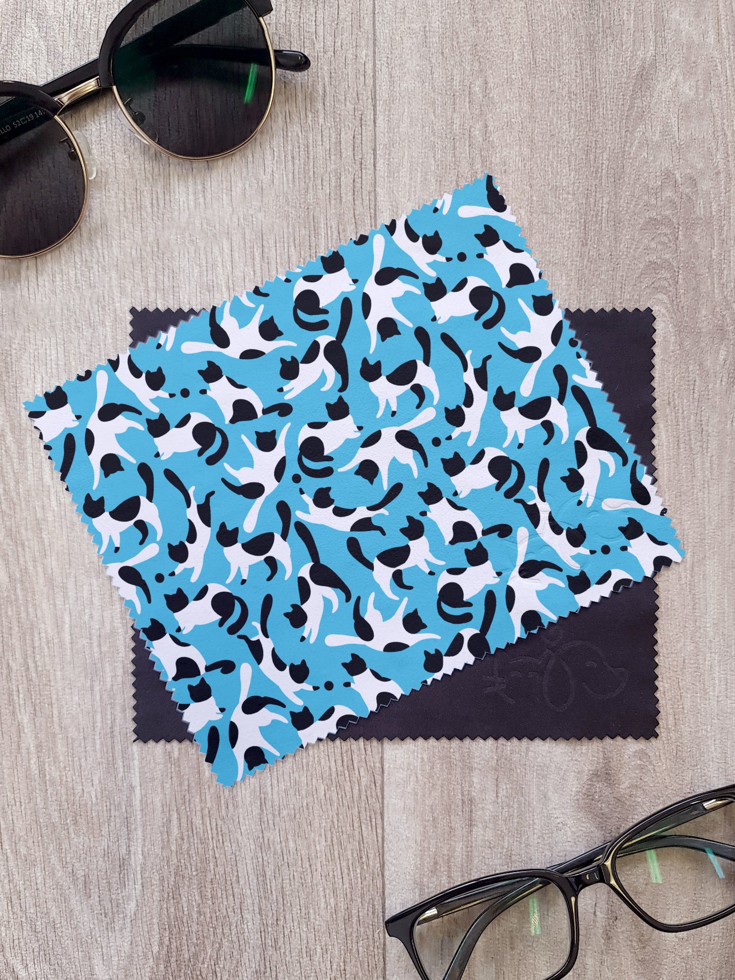 Patch The Cat Microfibre Suede Glasses Cleaning Cloths (Twinpack)
