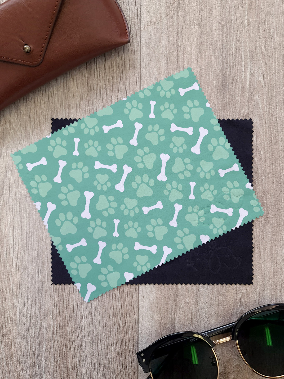 Paws &amp; Bones Microfibre Suede Glasses Cleaning Cloths (Twinpack)