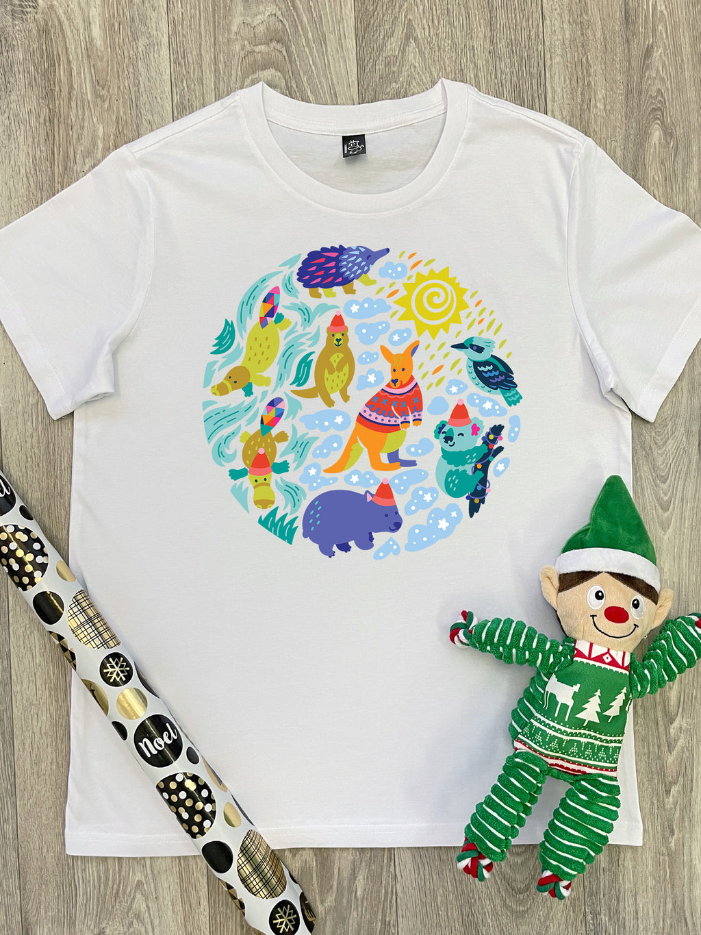 Christmas Wildlife Ava Women's Regular Fit Tee