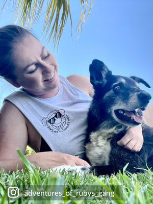 Sun's Out Tongue's Out Axel Drop Armhole Muscle Tank